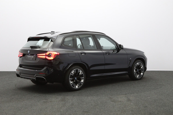 BMW iX3 High Executive 80 kWh 286 PK, SOH 99 %, Panoramadak, Driving Ass. Prof, 360 Camera, Head-Up, Carplay