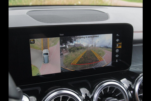 Mercedes-Benz EQB 250 AMG Line 7 Persoons 67 kWh | SOH 94% | Panoramadak | 360 Camera | Burmester | Apple Carplay |