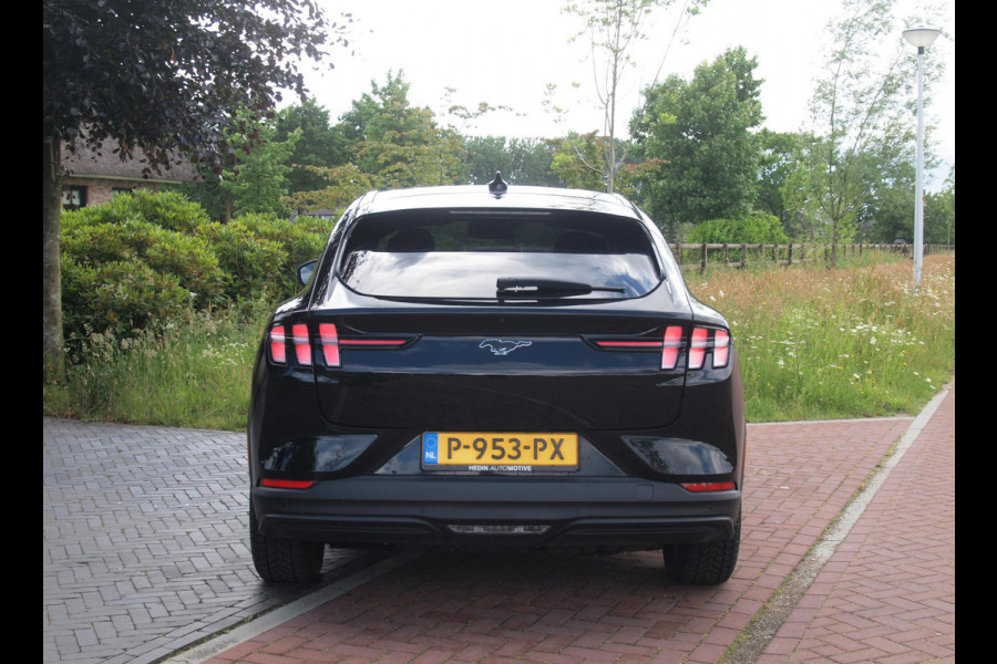 Ford Mustang Mach-E Extended RWD 98 kWh | SOH 94% | Camera | Apple Carplay | Cruise Control | NL-Auto |