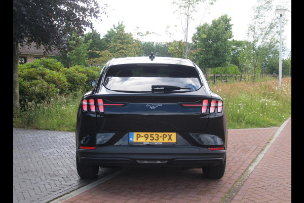 Ford Mustang Mach-E Extended RWD 98 kWh | SOH 94% | Camera | Apple Carplay | Cruise Control | NL-Auto |