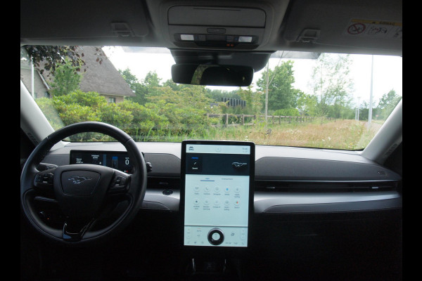 Ford Mustang Mach-E Extended RWD 98 kWh | SOH 94% | Camera | Apple Carplay | Cruise Control | NL-Auto |