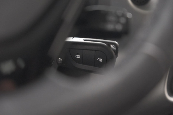 Citroën C1 1.0 e-VTi Feel | Camera | Airco | Lichtmetalen Velgen | DAB | 5 Deurs