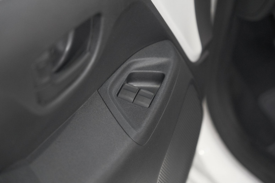 Citroën C1 1.0 e-VTi Feel | Camera | Airco | Lichtmetalen Velgen | DAB | 5 Deurs
