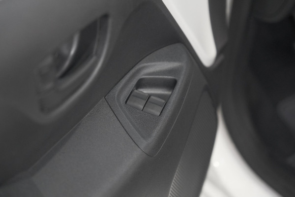 Citroën C1 1.0 e-VTi Feel | Camera | Airco | Lichtmetalen Velgen | DAB | 5 Deurs