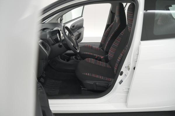 Citroën C1 1.0 e-VTi Feel | Camera | Airco | Lichtmetalen Velgen | DAB | 5 Deurs