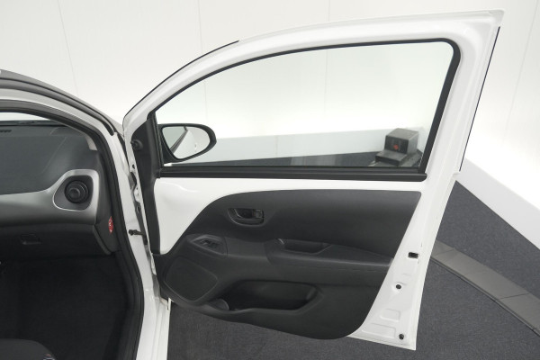Citroën C1 1.0 e-VTi Feel | Camera | Airco | Lichtmetalen Velgen | DAB | 5 Deurs