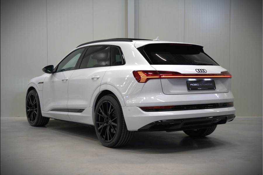 Audi e-tron e-tron 50 quattro Launch edition Black 71 kWh | Black Edition | Panoramadak | Memory Seat | Luchtvering | Adaptive Cruise Control | Keyless | Matrix LED | Stoelverwarming | NAP | SOH 92,28%