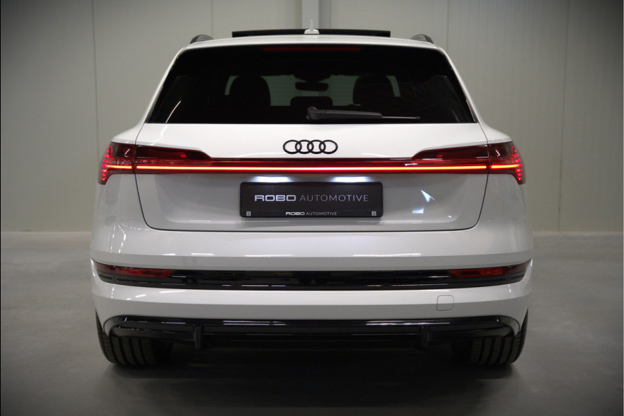 Audi e-tron e-tron 50 quattro Launch edition Black 71 kWh | Black Edition | Panoramadak | Memory Seat | Luchtvering | Adaptive Cruise Control | Keyless | Matrix LED | Stoelverwarming | NAP | SOH 92,28%