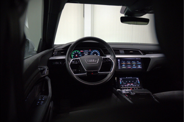 Audi e-tron e-tron 50 quattro Launch edition Black 71 kWh | Black Edition | Panoramadak | Memory Seat | Luchtvering | Adaptive Cruise Control | Keyless | Matrix LED | Stoelverwarming | NAP | SOH 92,28%