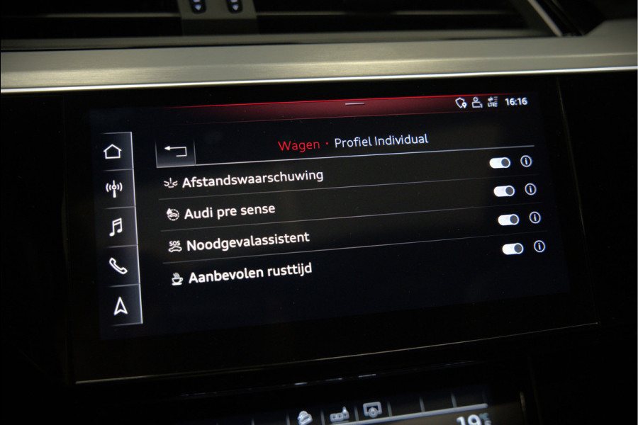 Audi e-tron e-tron 50 quattro Launch edition Black 71 kWh | Black Edition | Panoramadak | Memory Seat | Luchtvering | Adaptive Cruise Control | Keyless | Matrix LED | Stoelverwarming | NAP | SOH 92,28%