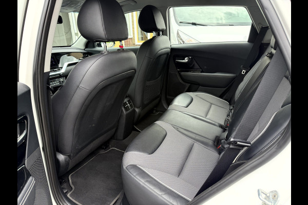 Kia e-Niro DynamicLine 64 kWh Trekhaak, Camera, App Connect