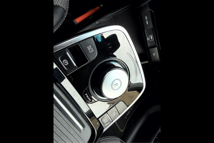 Kia e-Niro DynamicLine 64 kWh Trekhaak, Camera, App Connect