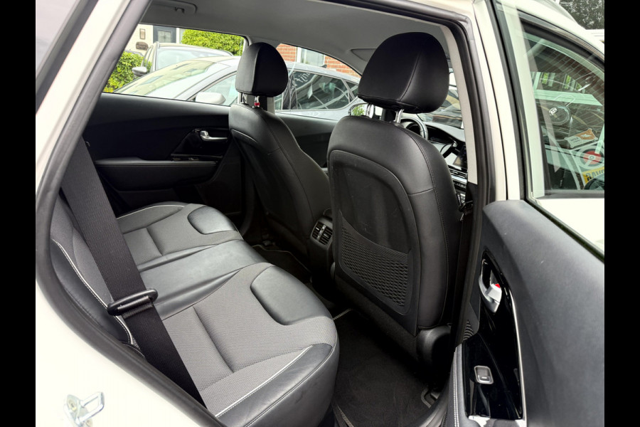 Kia e-Niro DynamicLine 64 kWh Trekhaak, Camera, App Connect