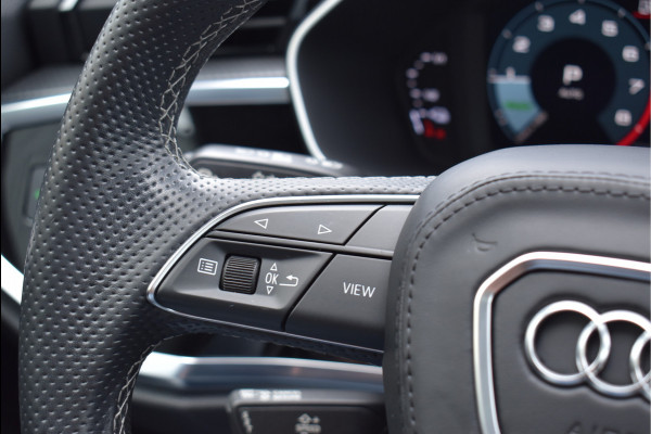 Audi Q3 Sportback 45 TFSI e S-Line 245 Pk Pano Navi Camera Trekhaak Vol Leder Carbon 20 Inch