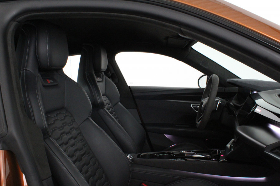 Audi e-tron GT RS 93 kWh > Carbon/Laser LED/Head-up/B&O/360°/Massage
