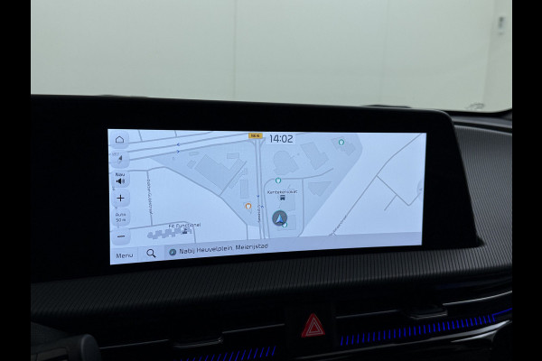 Kia Ev6 GT-Line 77.4 kWh SOH 95% Panoramadak V2L Warmtepomp Trekhaak Head-Up Display Meridian®-Surround Adap.Cruise Matrix Led 360°Camer Stoel+Stuurverwarming Stoel Massage+Ventilatie Elek.Stoelen+Memory Elek.Achterklep Privacy Glas Dealeronderhouden 1e Eigenaar Origineel Nederlandse Auto