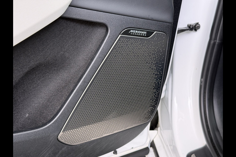 Kia Ev6 GT-Line 77.4 kWh SOH 95% Panoramadak V2L Warmtepomp Trekhaak Head-Up Display Meridian®-Surround Adap.Cruise Matrix Led 360°Camer Stoel+Stuurverwarming Stoel Massage+Ventilatie Elek.Stoelen+Memory Elek.Achterklep Privacy Glas Dealeronderhouden 1e Eigenaar Origineel Nederlandse Auto