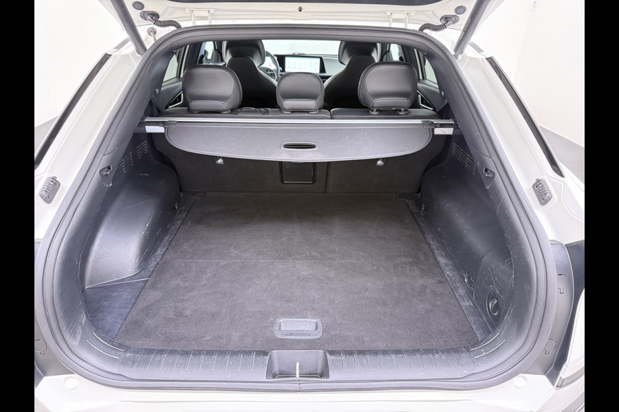 Kia Ev6 GT-Line 77.4 kWh SOH 95% Panoramadak V2L Warmtepomp Trekhaak Head-Up Display Meridian®-Surround Adap.Cruise Matrix Led 360°Camer Stoel+Stuurverwarming Stoel Massage+Ventilatie Elek.Stoelen+Memory Elek.Achterklep Privacy Glas Dealeronderhouden 1e Eigenaar Origineel Nederlandse Auto