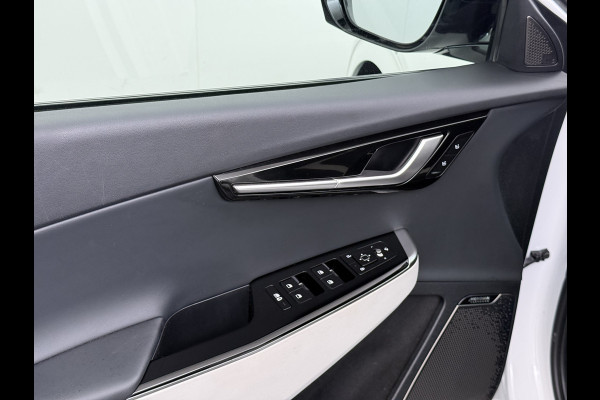 Kia Ev6 GT-Line 77.4 kWh SOH 95% Panoramadak V2L Warmtepomp Trekhaak Head-Up Display Meridian®-Surround Adap.Cruise Matrix Led 360°Camer Stoel+Stuurverwarming Stoel Massage+Ventilatie Elek.Stoelen+Memory Elek.Achterklep Privacy Glas Dealeronderhouden 1e Eigenaar Origineel Nederlandse Auto