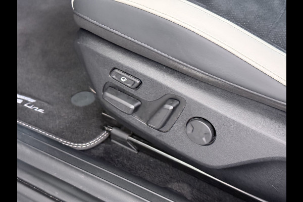 Kia Ev6 GT-Line 77.4 kWh SOH 95% Panoramadak V2L Warmtepomp Trekhaak Head-Up Display Meridian®-Surround Adap.Cruise Matrix Led 360°Camer Stoel+Stuurverwarming Stoel Massage+Ventilatie Elek.Stoelen+Memory Elek.Achterklep Privacy Glas Dealeronderhouden 1e Eigenaar Origineel Nederlandse Auto