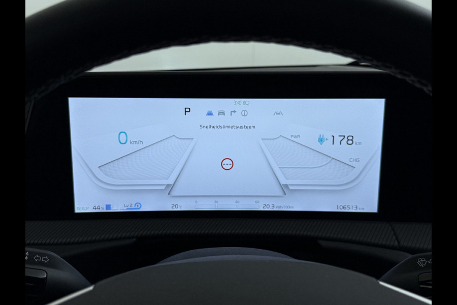 Kia Ev6 GT-Line 77.4 kWh SOH 95% Panoramadak V2L Warmtepomp Trekhaak Head-Up Display Meridian®-Surround Adap.Cruise Matrix Led 360°Camer Stoel+Stuurverwarming Stoel Massage+Ventilatie Elek.Stoelen+Memory Elek.Achterklep Privacy Glas Dealeronderhouden 1e Eigenaar Origineel Nederlandse Auto