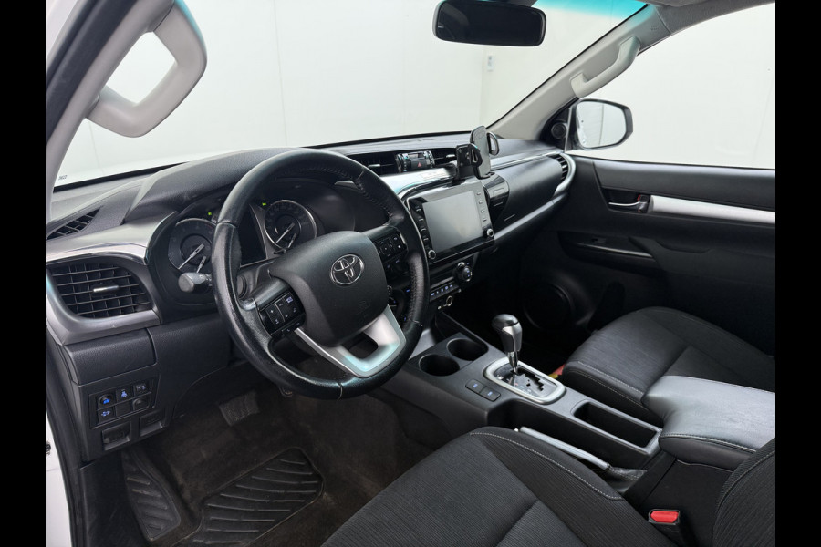 Toyota Hilux 2.4 D-4D 4WD Automaat Double Cab Prof. Lier Canopy Hardtop (Huif) Trekhaak Navi* via Apple Carplay Android Auto Ecc Camera Adap. Lane Assist Inbouw Kasten Bluetooth AWD EURO 6 400Nm 3.500kg Trekvermogen 1e Eigenaar Dealeronderhouden Origineel Nederlandse Auto