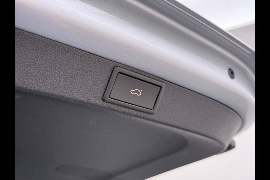 Škoda Octavia Combi 1.4TSI 245PK Automaat iV PHEV Hybride Adap.Cruise Stoelverwarming Navi 3-Zone Ecc Apple Carplay Android Auto Pdc Business  Elek.Achterklep Keyless advanced Lmv 18" Voorruitverwarming Led DAB 1e Eigenaar Origineel Nederlandse Auto