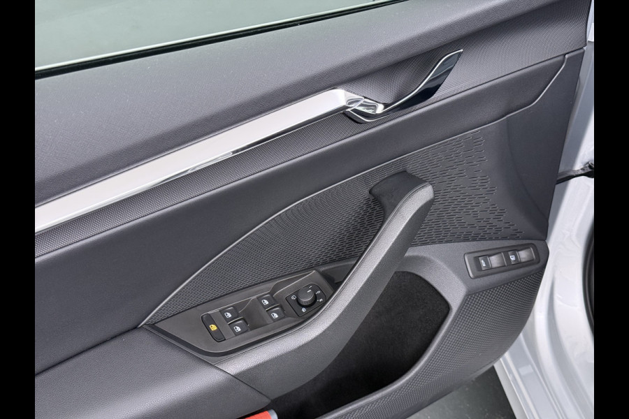 Škoda Octavia Combi 1.4TSI 245PK Automaat iV PHEV Hybride Adap.Cruise Stoelverwarming Navi 3-Zone Ecc Apple Carplay Android Auto Pdc Business  Elek.Achterklep Keyless advanced Lmv 18" Voorruitverwarming Led DAB 1e Eigenaar Origineel Nederlandse Auto