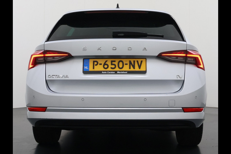 Škoda Octavia Combi 1.4TSI 245PK Automaat iV PHEV Hybride Adap.Cruise Stoelverwarming Navi 3-Zone Ecc Apple Carplay Android Auto Pdc Business  Elek.Achterklep Keyless advanced Lmv 18" Voorruitverwarming Led DAB 1e Eigenaar Origineel Nederlandse Auto