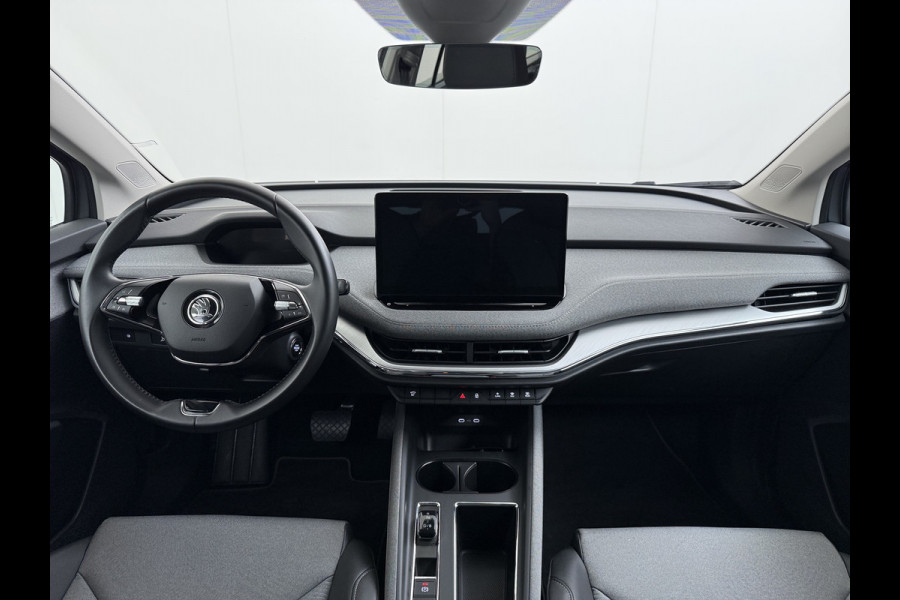 Škoda ENYAQ iV 60 SOH 94% Trekhaak Warmtepomp Navi Ecc Apple Carplay Android Auto Cruise Control Pdc Keyless Advanced Privacy Glas Led DAB Isofix Draadloze telefoonlader Rijstrooksensor 1.000KG Trekgewicht 1e Eigenaar Origineel Nederlandse Auto