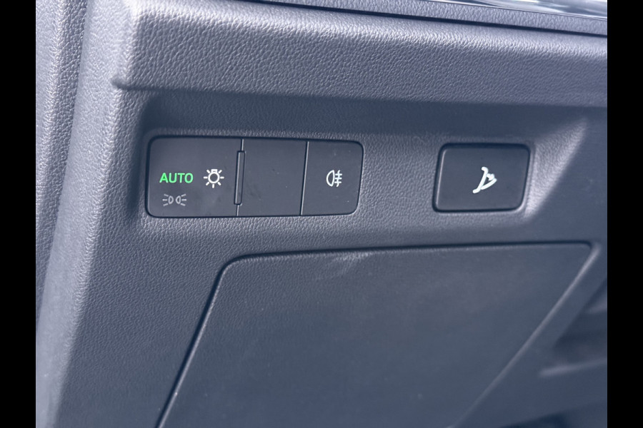 Škoda ENYAQ iV 60 SOH 94% Trekhaak Warmtepomp Navi Ecc Apple Carplay Android Auto Cruise Control Pdc Keyless Advanced Privacy Glas Led DAB Isofix Draadloze telefoonlader Rijstrooksensor 1.000KG Trekgewicht 1e Eigenaar Origineel Nederlandse Auto