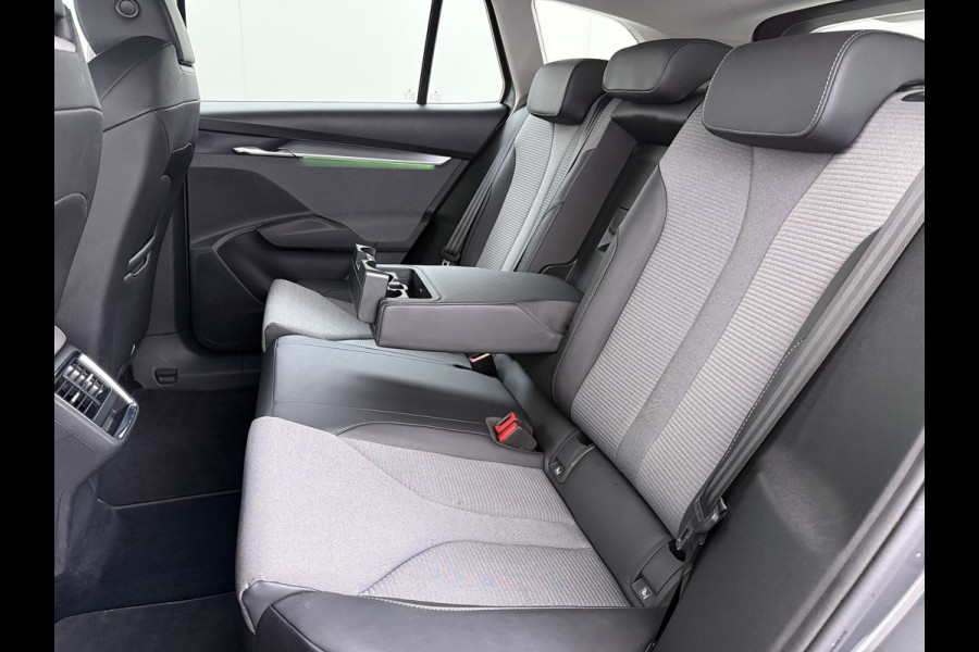 Škoda ENYAQ iV 60 SOH 94% Trekhaak Warmtepomp Navi Ecc Apple Carplay Android Auto Cruise Control Pdc Keyless Advanced Privacy Glas Led DAB Isofix Draadloze telefoonlader Rijstrooksensor 1.000KG Trekgewicht 1e Eigenaar Origineel Nederlandse Auto