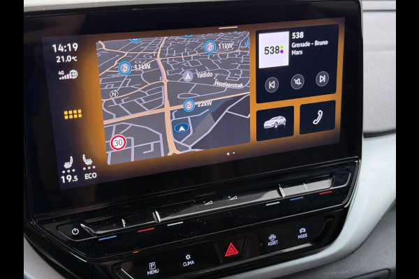 Volkswagen ID.4 1st 82Wh SOH 92,6% Navi Camera Adap.Cruise Pdc Stoel+Stuurverwarming Apple Carplay Android Auto Privacy Glas Lmv 20" Led Bluetooth Voorruitverwarming Isofix 1e Eigenaar Origineel Nederlandse Auto