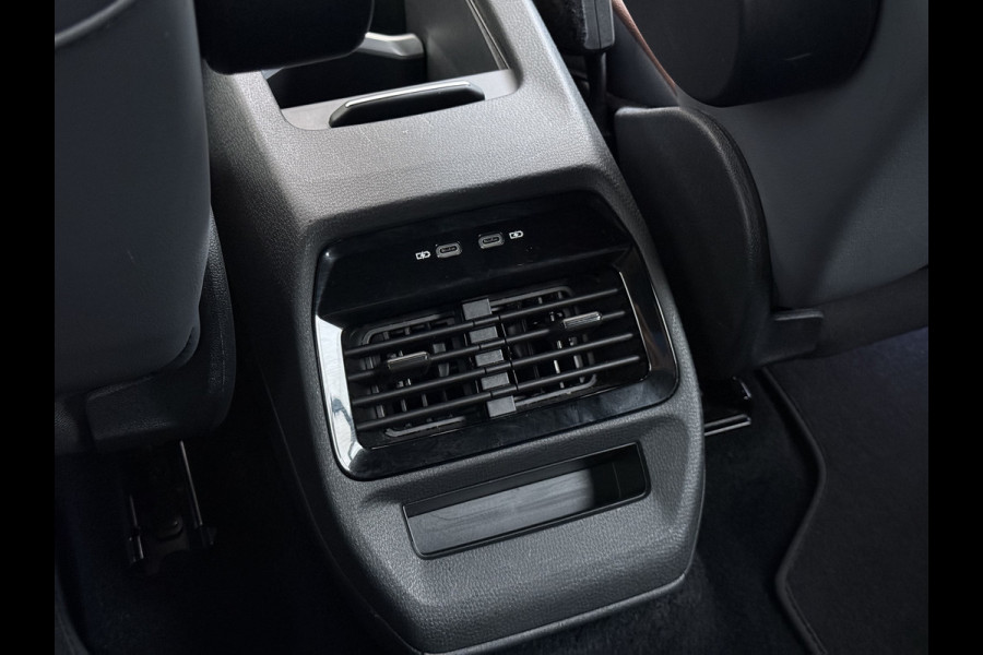 Volkswagen ID.4 1st 82Wh SOH 92,6% Navi Camera Adap.Cruise Pdc Stoel+Stuurverwarming Apple Carplay Android Auto Privacy Glas Lmv 20" Led Bluetooth Voorruitverwarming Isofix 1e Eigenaar Origineel Nederlandse Auto