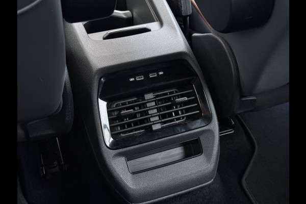 Volkswagen ID.4 1st 82Wh SOH 92,6% Navi Camera Adap.Cruise Pdc Stoel+Stuurverwarming Apple Carplay Android Auto Privacy Glas Lmv 20" Led Bluetooth Voorruitverwarming Isofix 1e Eigenaar Origineel Nederlandse Auto