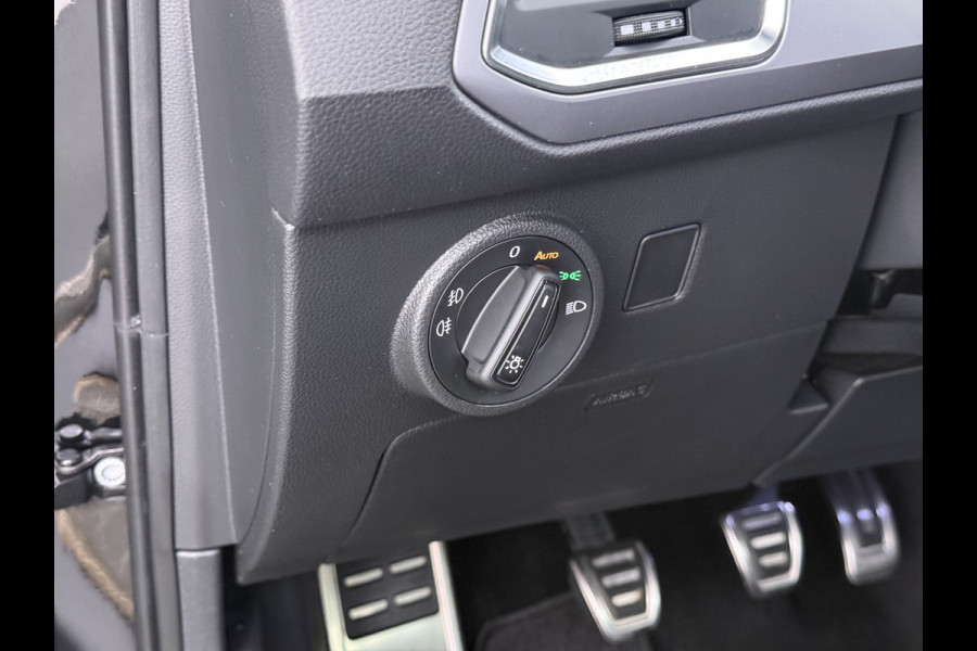 Seat Ateca T 111PK FR Business Intense Panoramadak Virtual Cockpit Navi Camera Ecc Apple Carplay Android Auto Pdc Stoel+Stuurverwarming Keyless Elek.Achterklep Led Lmv 18" Isofix DAB 1e Eigenaar Origineel Nederlandse Auto