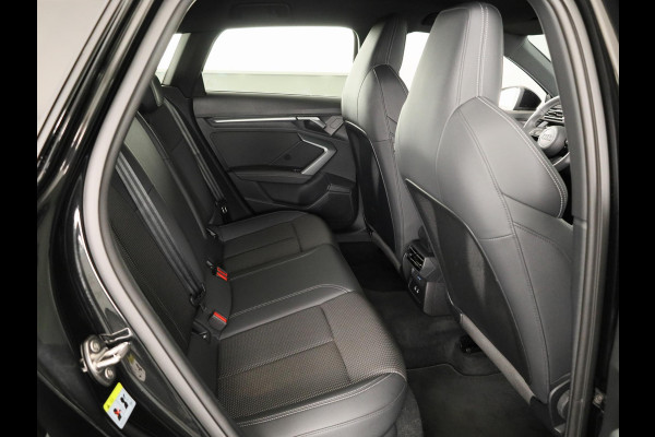 Audi A3 Sportback 40 TFSI e S edition 204 pk S-tronic | Verlengde garantie | Navigatie | Parkeersensoren (Park assist) | Achteruitrijcamera | Adaptieve cruise control | Stoelverwarming | S-Line |