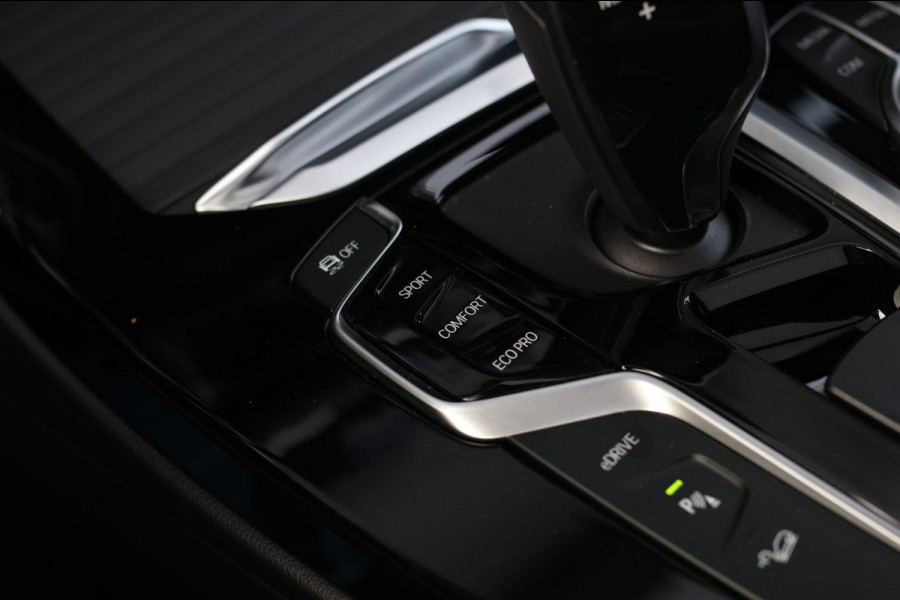 BMW X3 XDrive30e M-Sport *Pano*Camera*Leder*Trekhaak*
