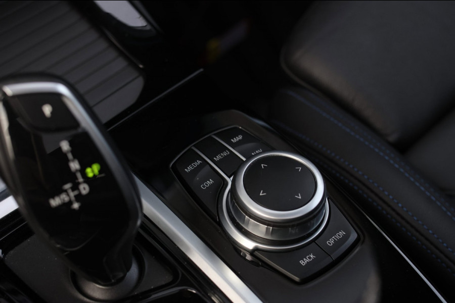 BMW X3 XDrive30e M-Sport *Pano*Camera*Leder*Trekhaak*