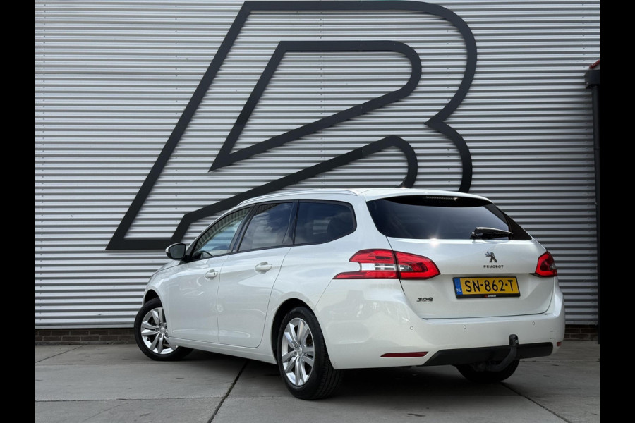 Peugeot 308 SW 1.2 PureTech Blue Lease Executive 2e Eigenaar|Navi|Clima|Cruise|Pano|Trekhaak|Carplay|PDC V+A|D-riem vv in2024|N.A.P|APK tot 04-2027