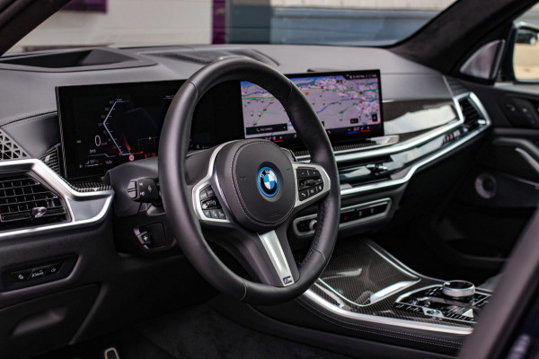 BMW X5 XDrive50e M-Sport Pro *Sky-Lounge*B&W*M-Stoelen*Achteras-Besturing*