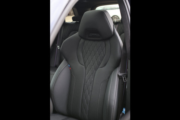 BMW X5 XDrive50e M-Sport Pro *Sky-Lounge*B&W*M-Stoelen*Achteras-Besturing*