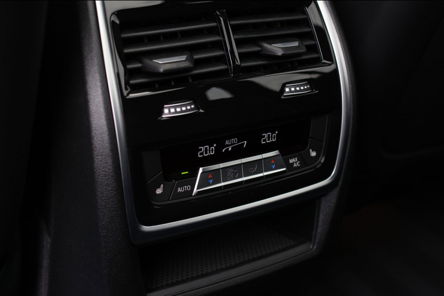 BMW X5 XDrive50e M-Sport Pro *Sky-Lounge*B&W*M-Stoelen*Achteras-Besturing*