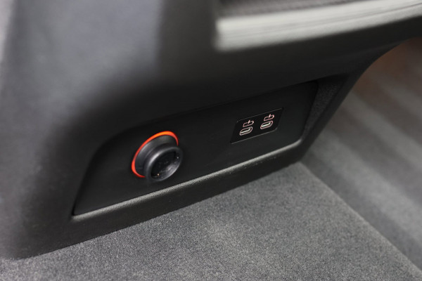 BMW X5 XDrive50e M-Sport Pro *Sky-Lounge*B&W*M-Stoelen*Achteras-Besturing*