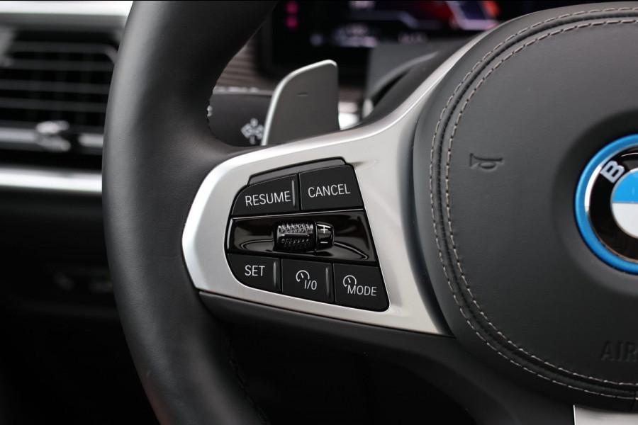 BMW X5 XDrive50e M-Sport Pro *Sky-Lounge*B&W*M-Stoelen*Achteras-Besturing*
