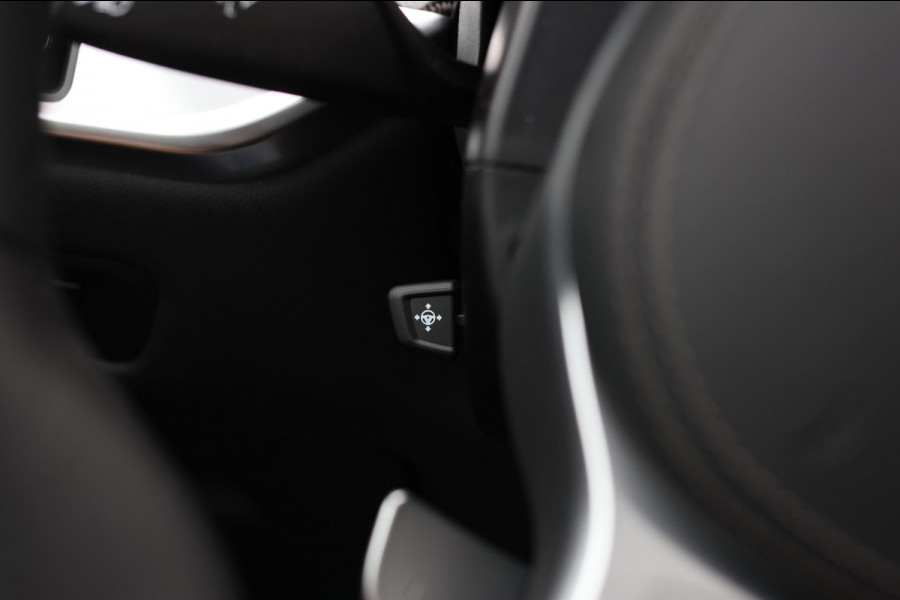 BMW X5 XDrive50e M-Sport Pro *Sky-Lounge*B&W*M-Stoelen*Achteras-Besturing*