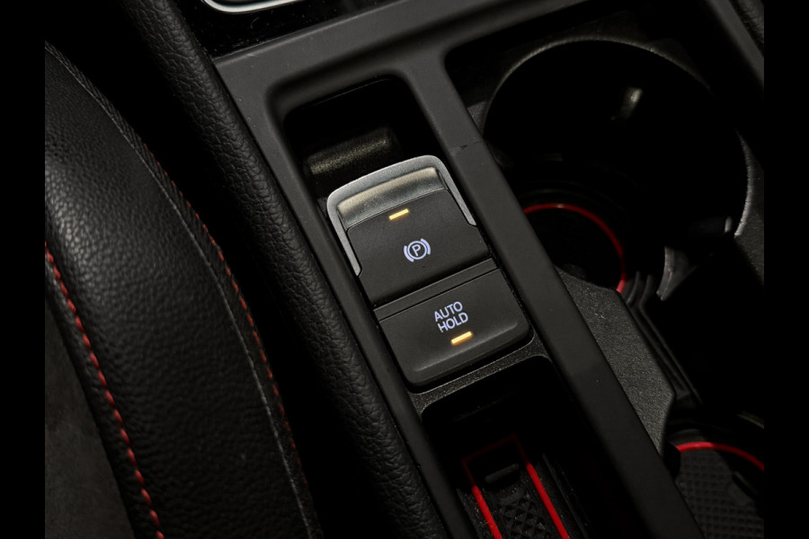 Volkswagen Golf 2.0 TSI GTI TCR |BullX-Uitlaat|Keyless|Panorama|DCC|Camera|