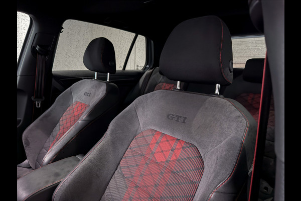Volkswagen Golf 2.0 TSI GTI TCR |BullX-Uitlaat|Keyless|Panorama|DCC|Camera|