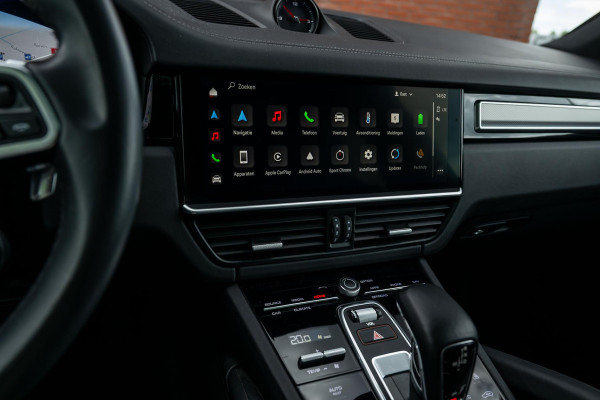Porsche Cayenne 3.0 E-Hybrid Platinum Edition 4-Wielsturing VOLL