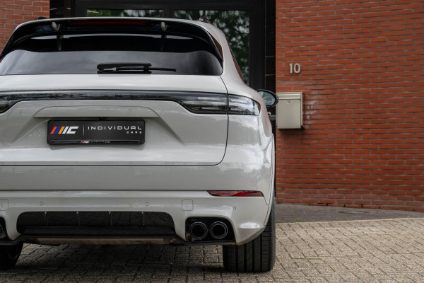 Porsche Cayenne 3.0 E-Hybrid Platinum Edition 4-Wielsturing VOLL